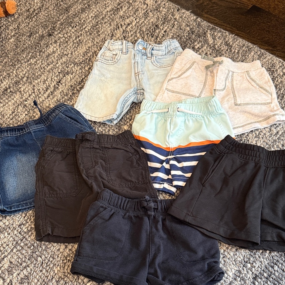 Bundle of Shorts 18M-2T